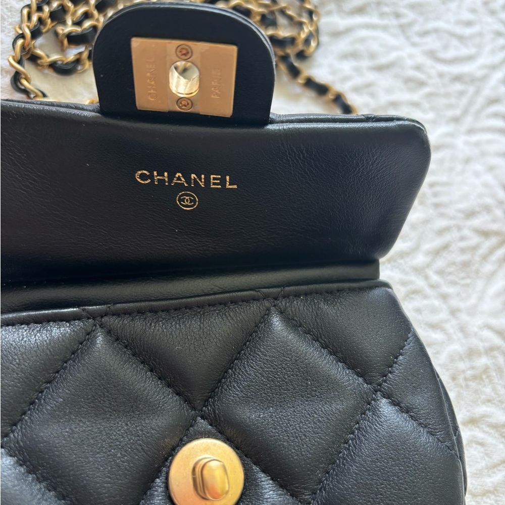CHANEL authentic Black and Gold Mini Quilted Bag - Picture 5 of 7